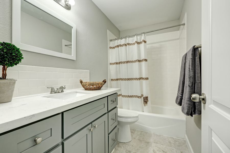 Bathroom Cleaning in Lakeside, Texas by Little Bud's Suds